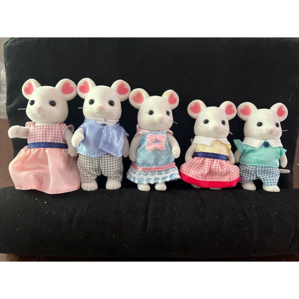 Calico Critters Marshmallow Mouse Family 5 Figures Sylvanian Families